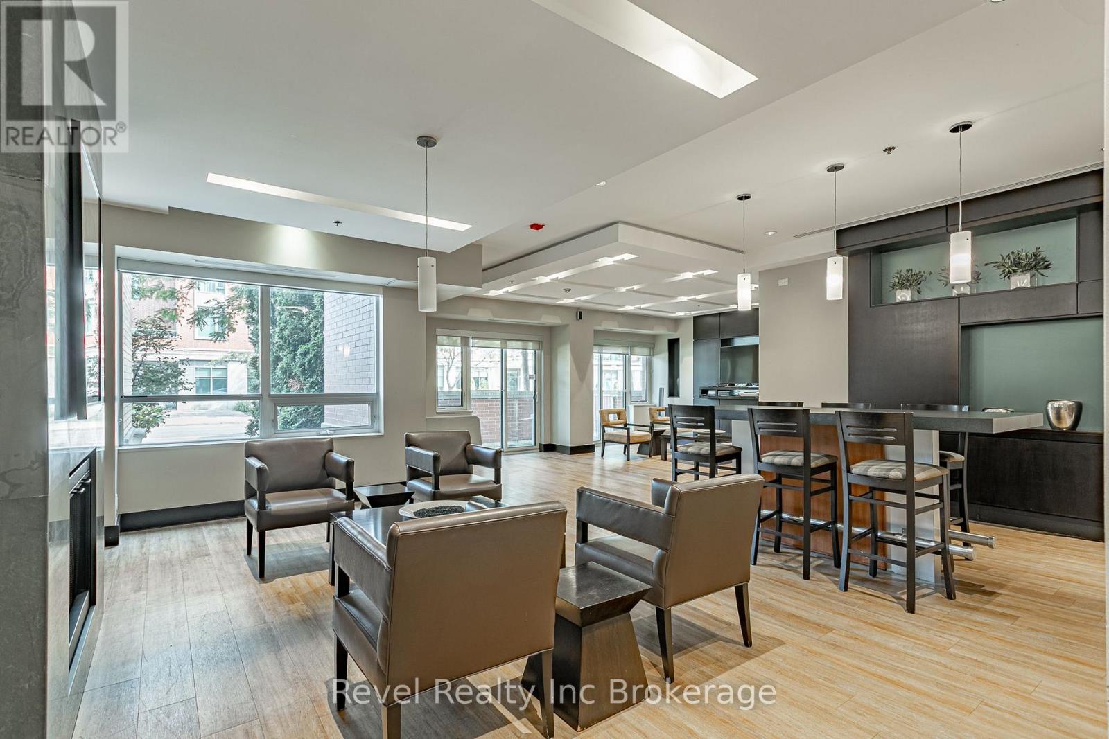 515 - 80 Port Street E Property Photo 24
