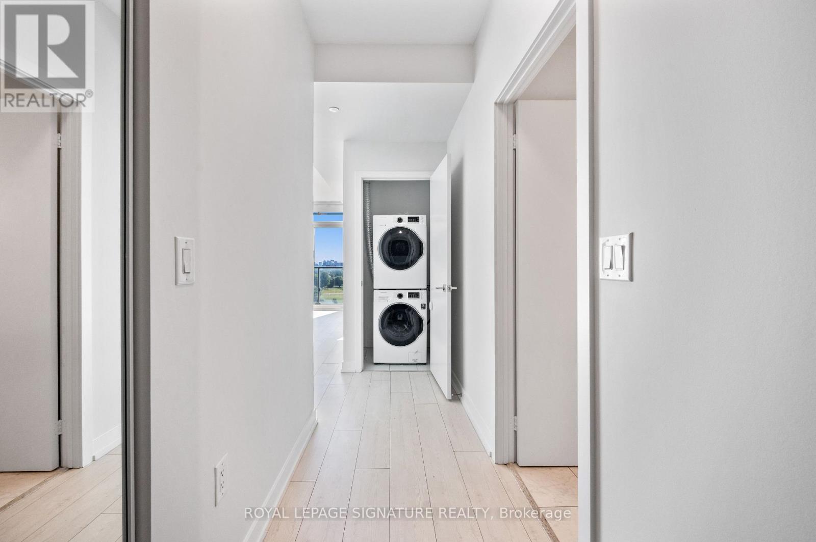 710 - 10 De Boers Drive Property Photo 20