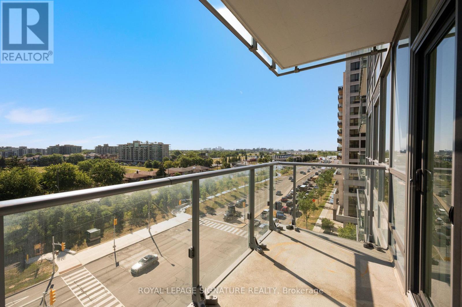 710 - 10 De Boers Drive Property Photo 22