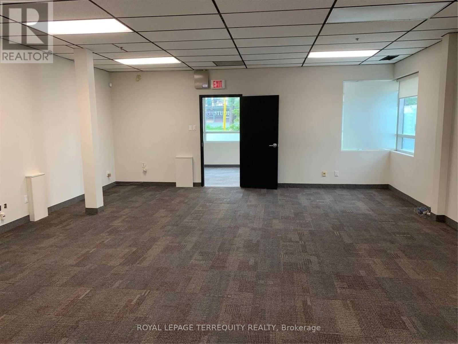 A - 99 Ingram Drive Property Photo 2