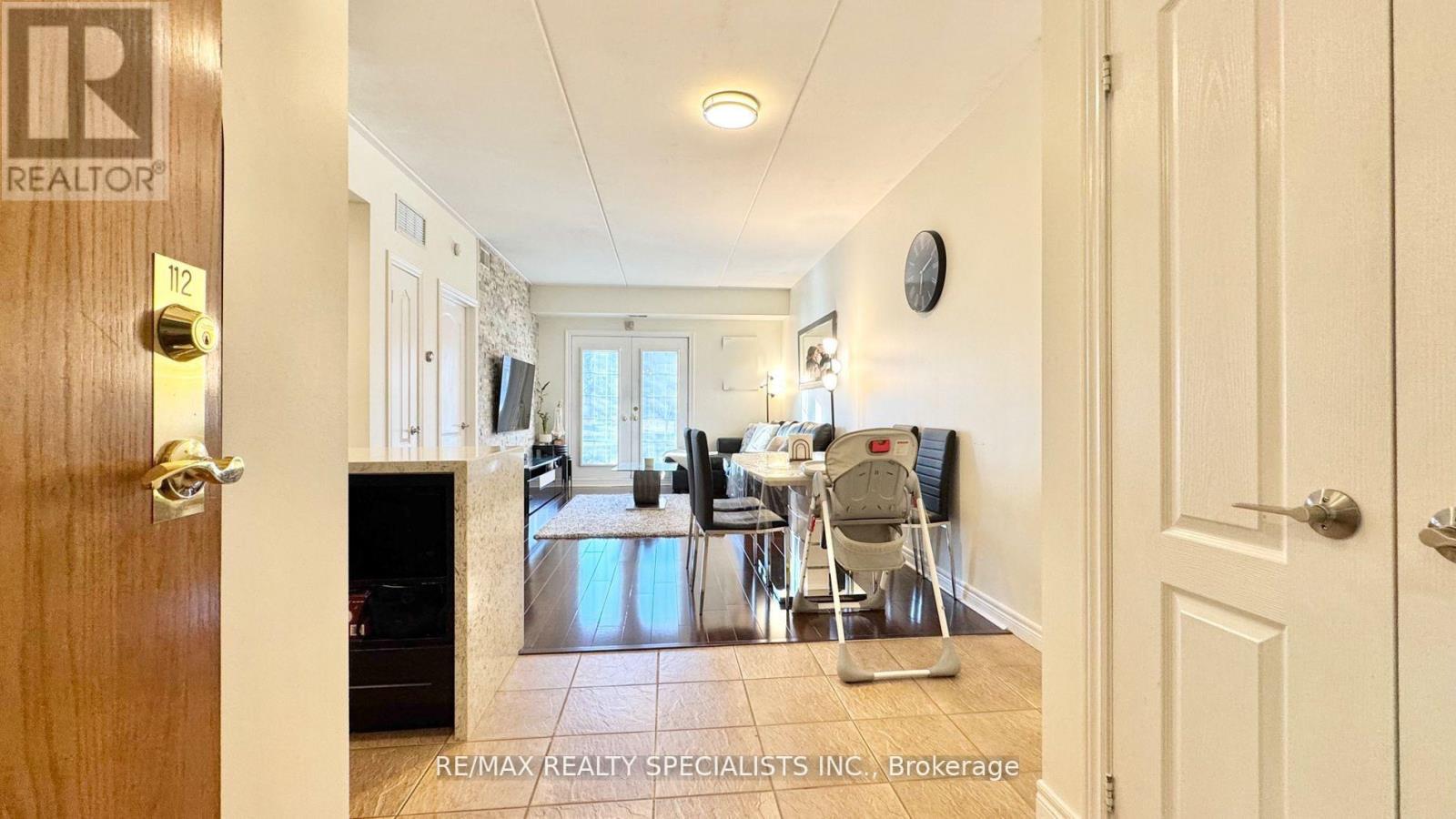 112 - 4016 Kilmer Drive Property Photo 7