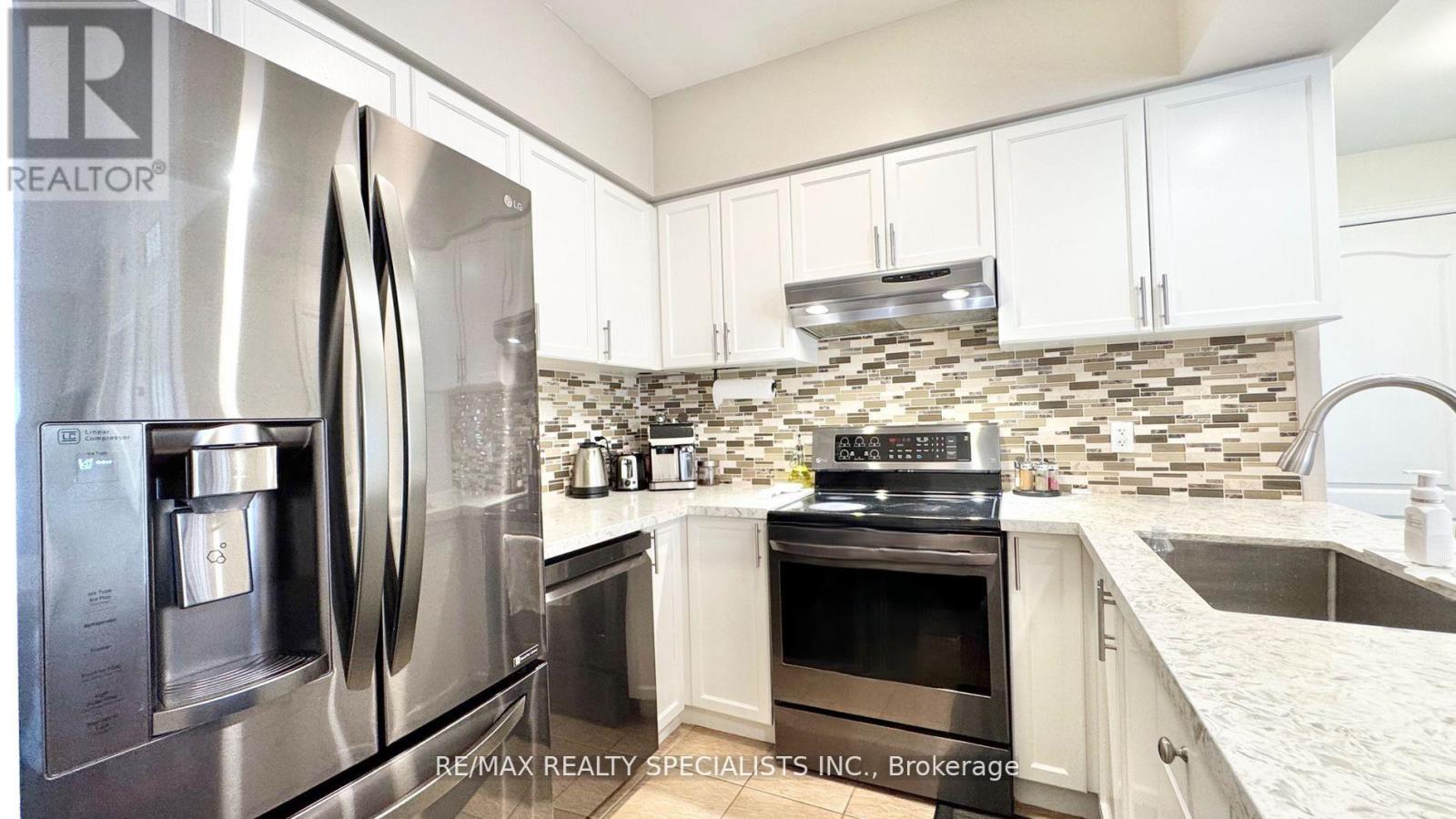 112 - 4016 Kilmer Drive Property Photo 24