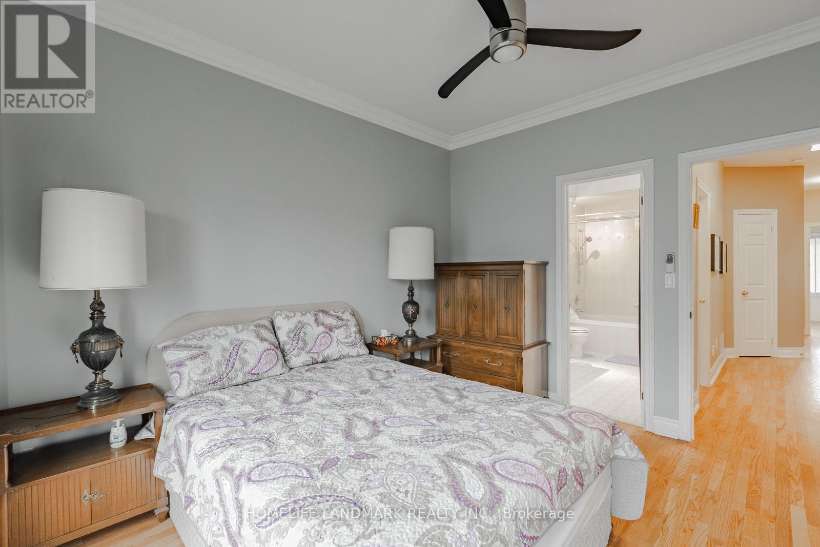 B - 2283 Lake Shore Boulevard W Property Photo 19