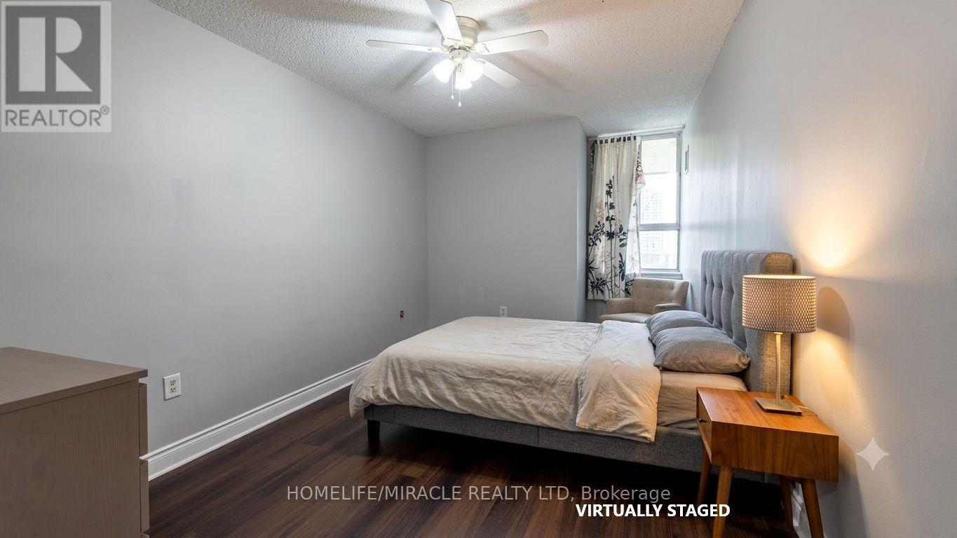 807 - 40 Panorama Court Property Photo 4