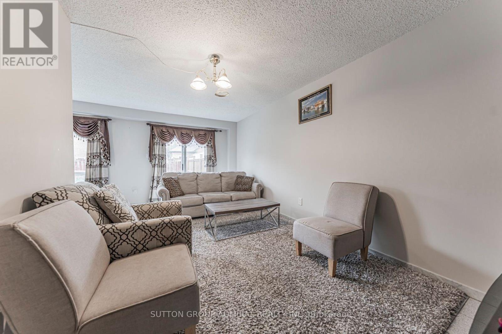 162 Bighorn Crescent Property Photo 3