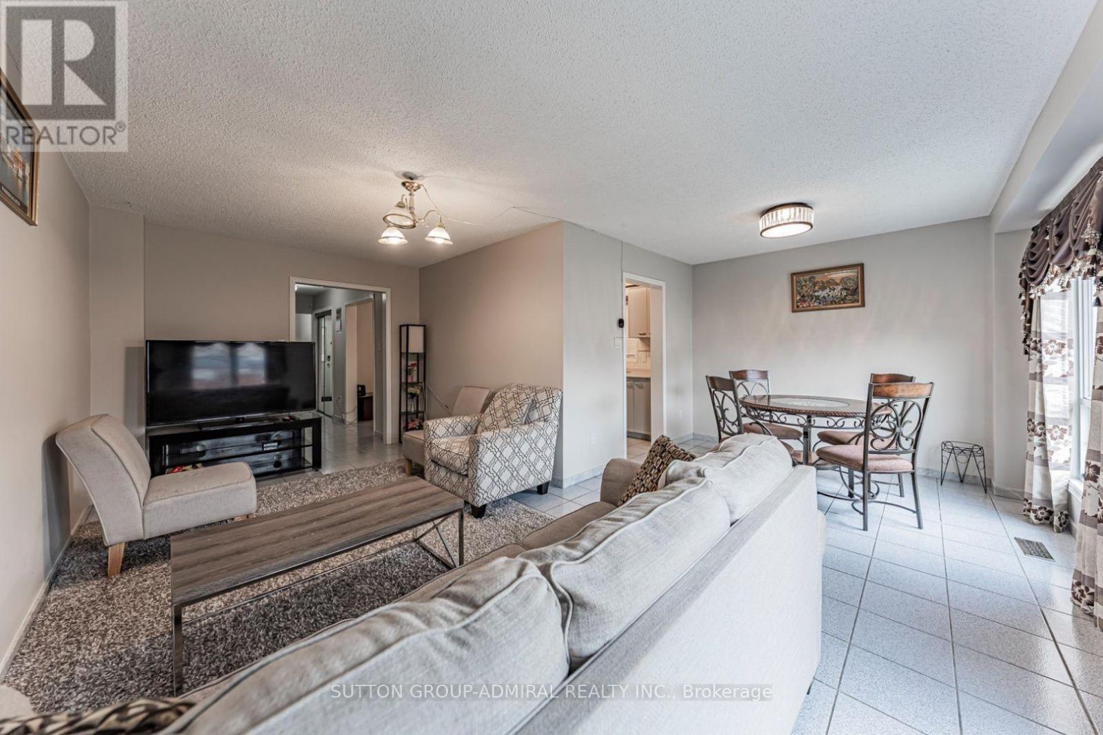 162 Bighorn Crescent Property Photo 4