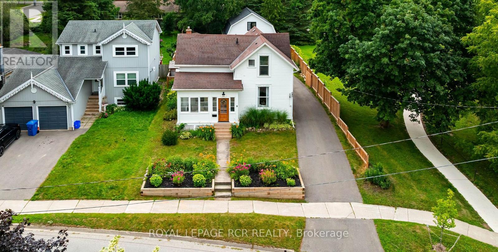 22 John Street Property Photo 2