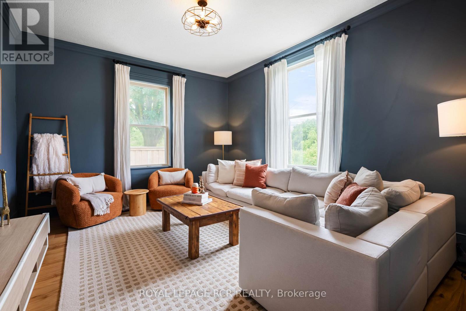 22 John Street Property Photo 9