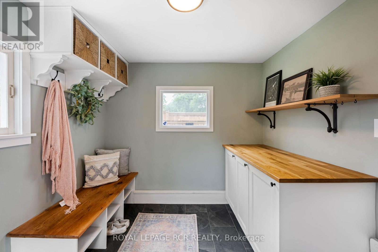 22 John Street Property Photo 26