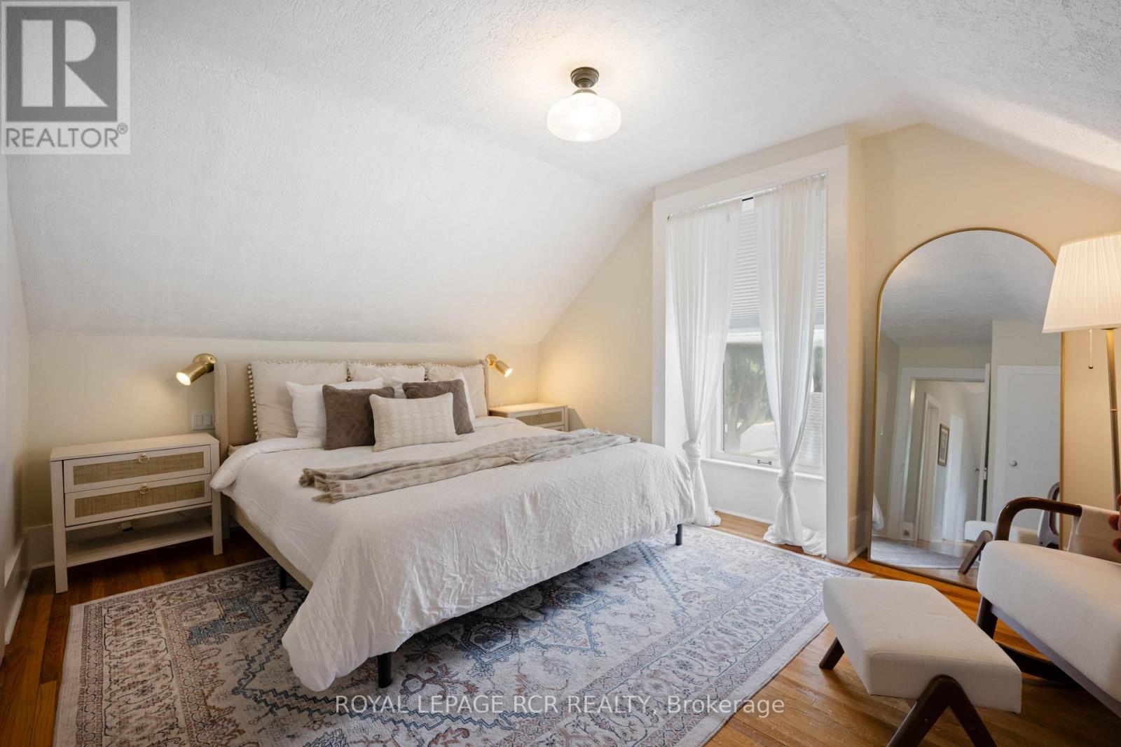 22 John Street Property Photo 34