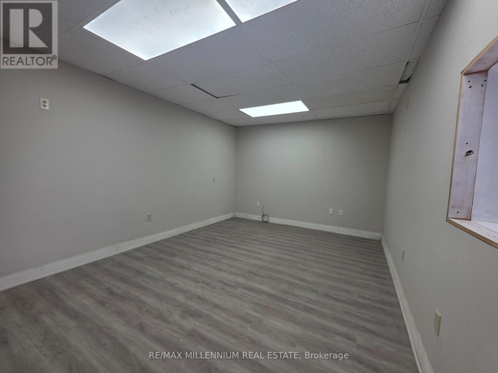 1 - 465 Norfinch Drive Property Photo 19