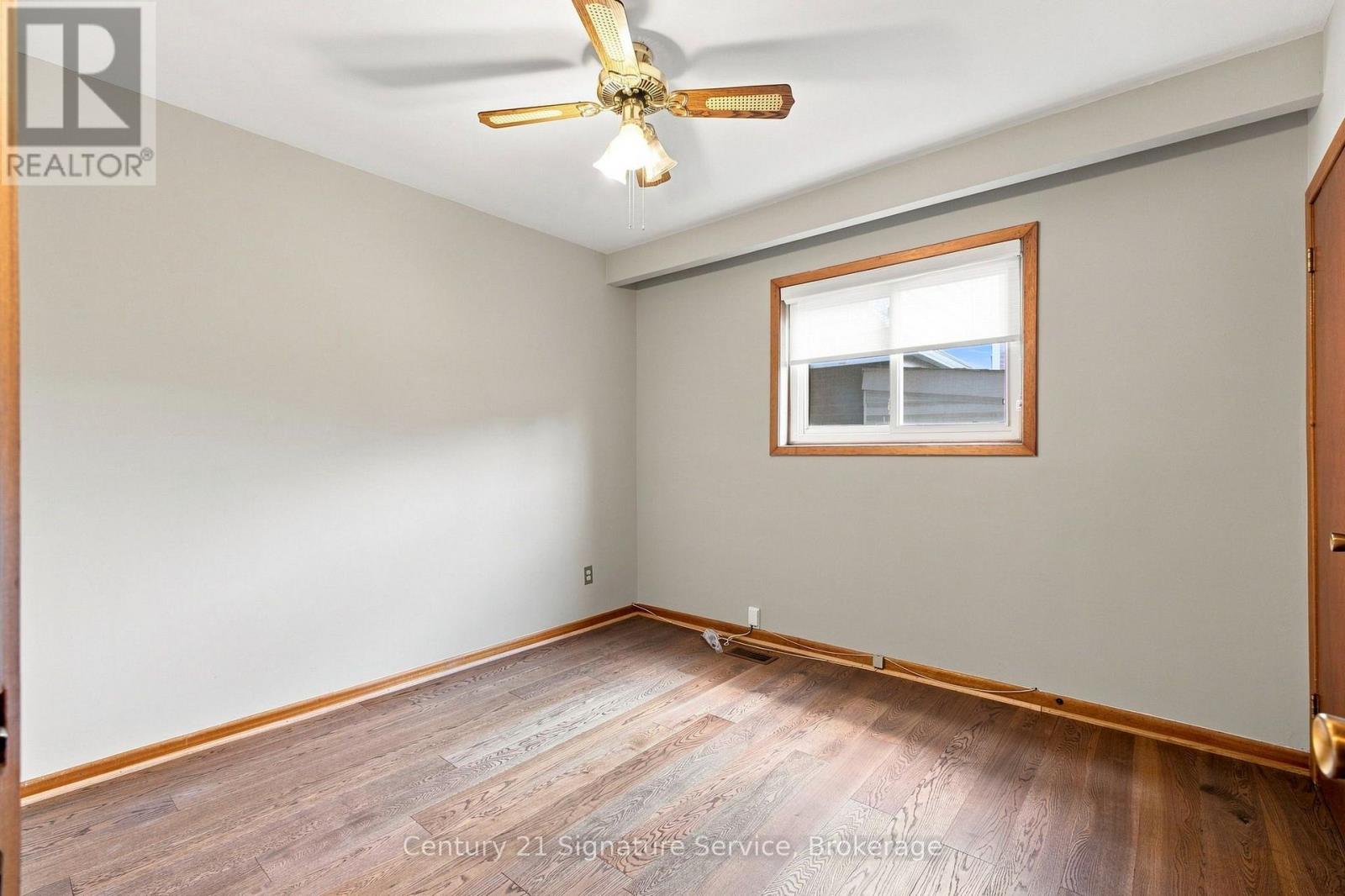 524 Silverthorn Avenue Property Photo 14