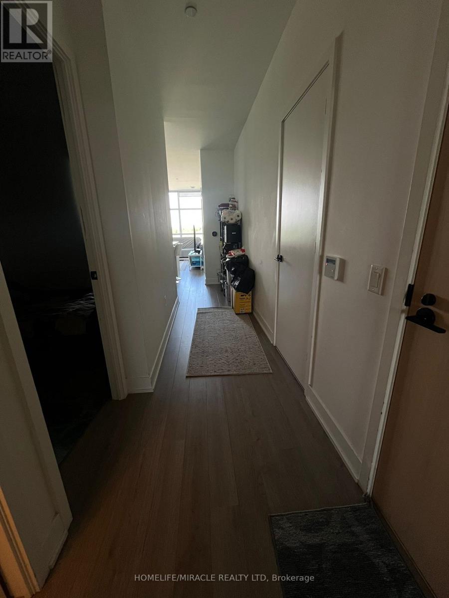 306 - 60 George Butchart Drive Property Photo 11