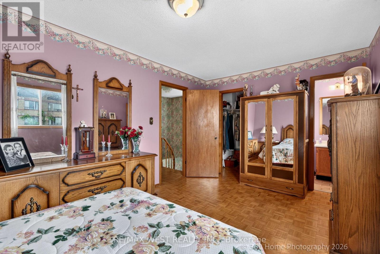 4157 Ottewell Crescent Property Photo 16