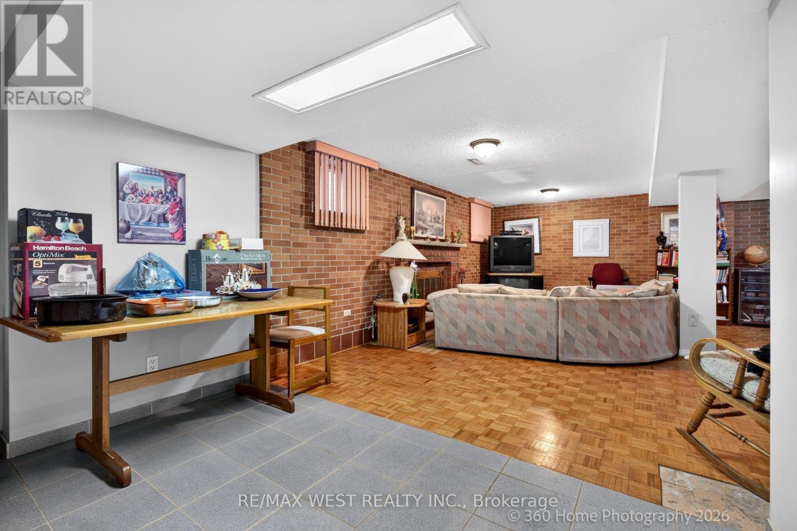 4157 Ottewell Crescent Property Photo 23