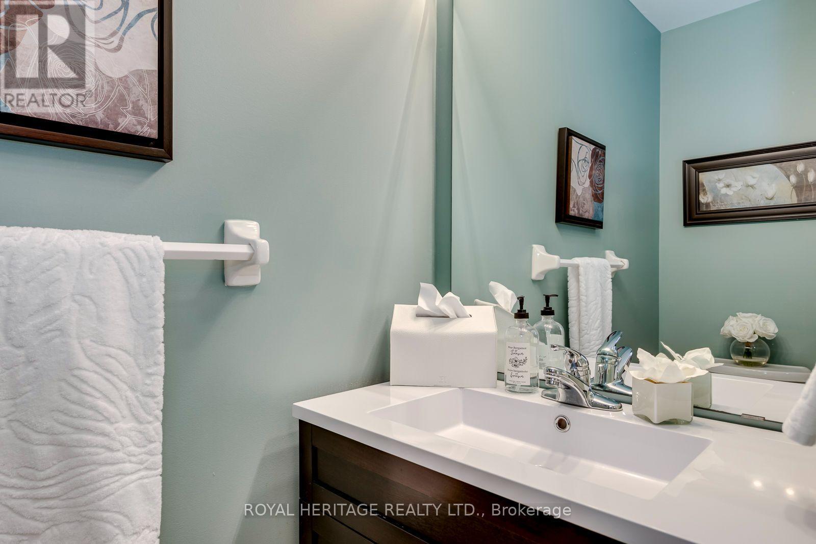 1451 Ravensmoor Crescent Property Photo 20
