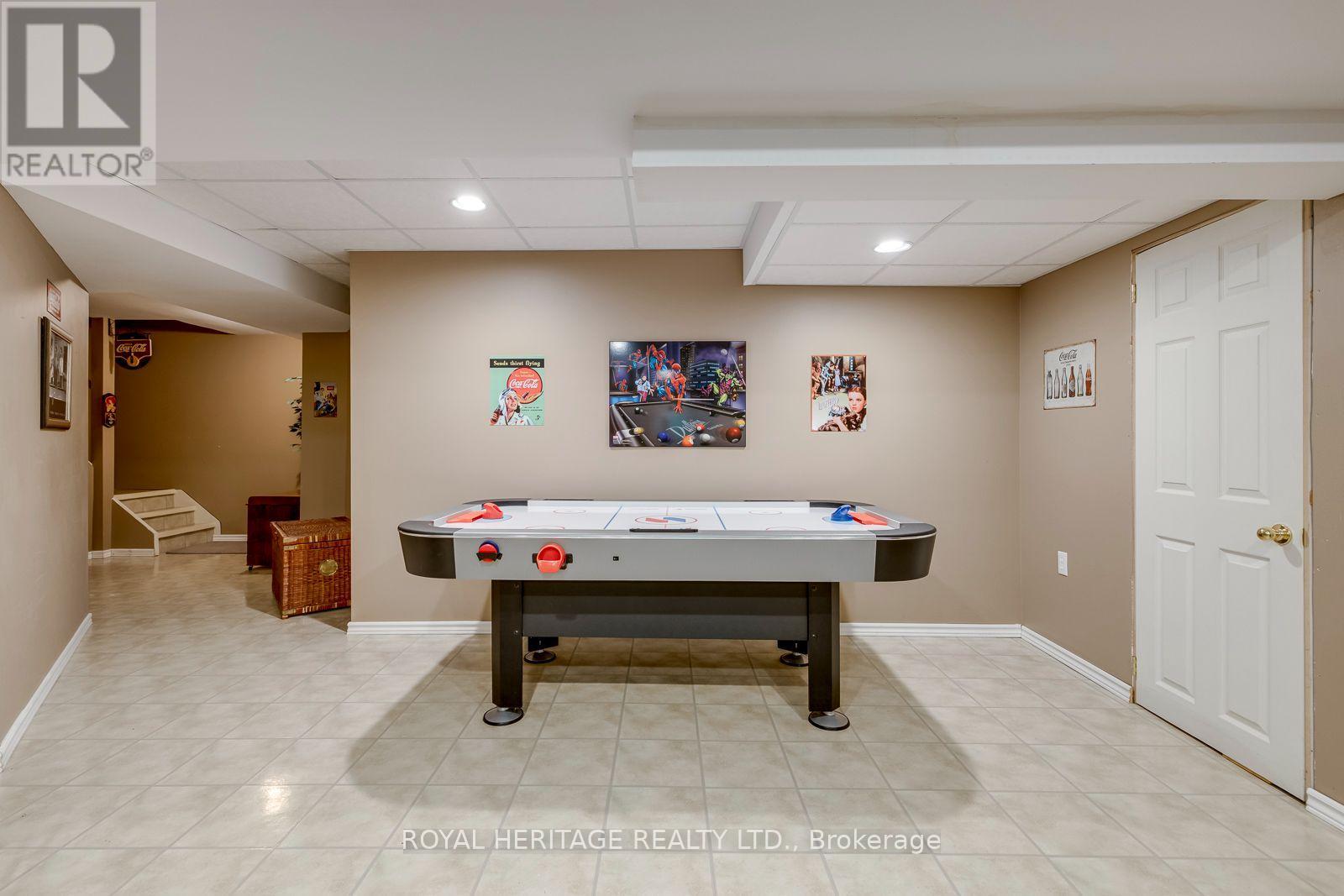 1451 Ravensmoor Crescent Property Photo 34