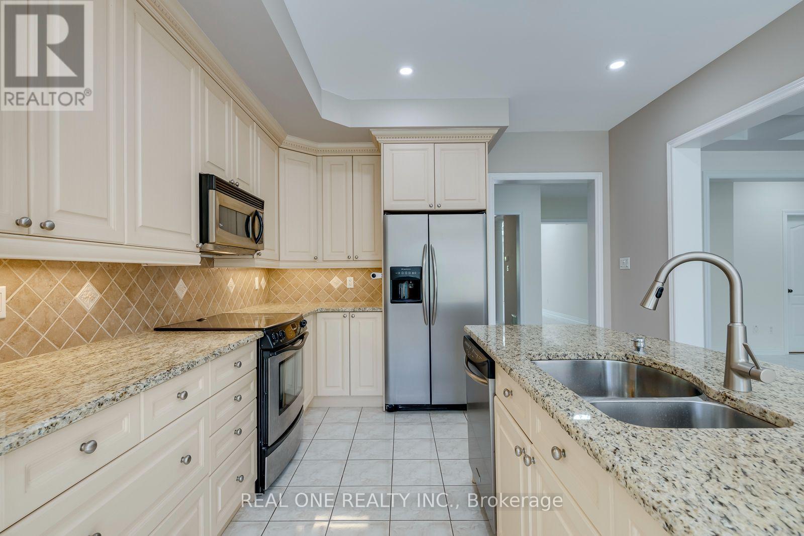 1387 Ferncrest Road Property Photo 15
