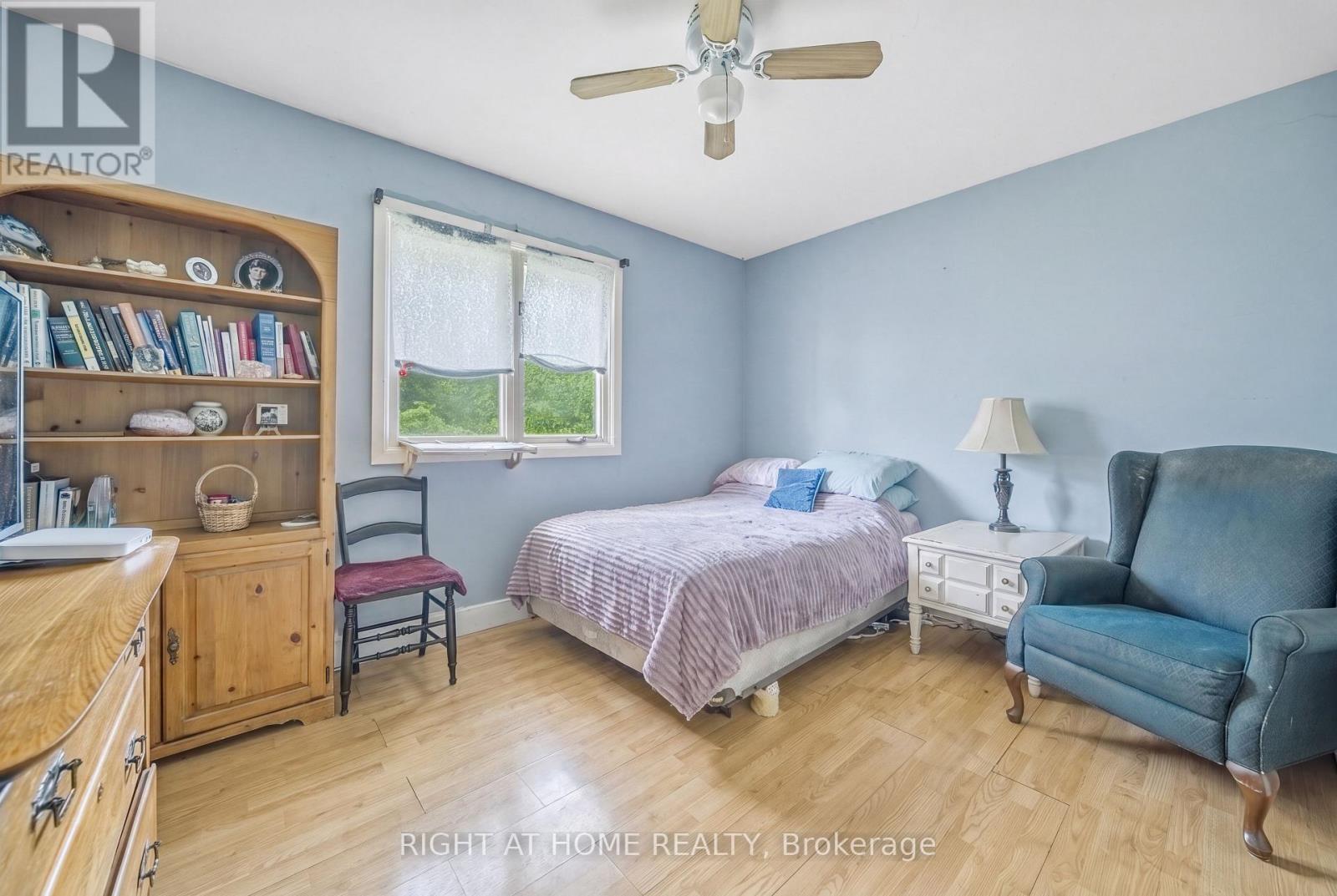 398 Tennyson Drive Property Photo 28