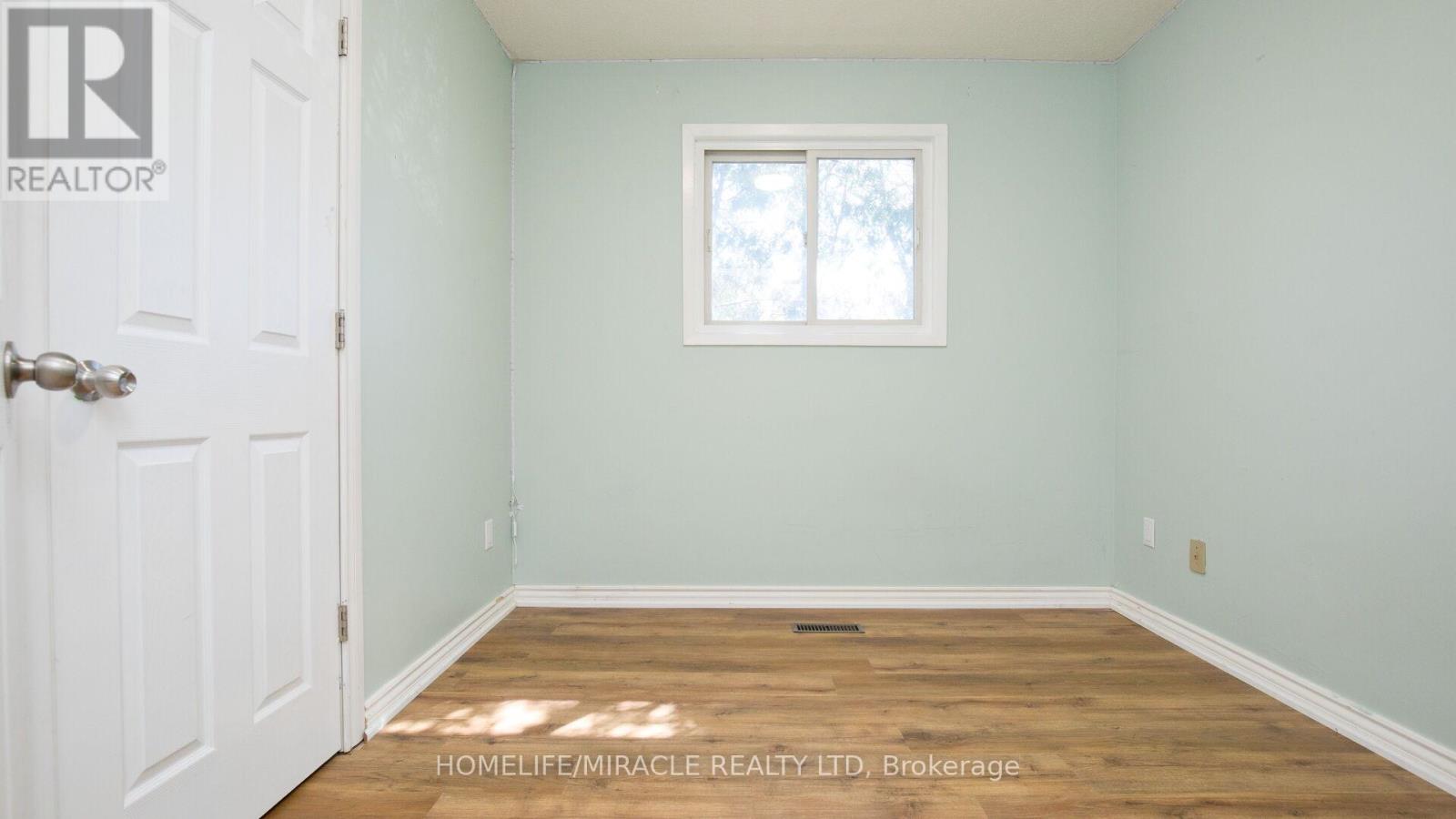 38 Medici Place Property Photo 21