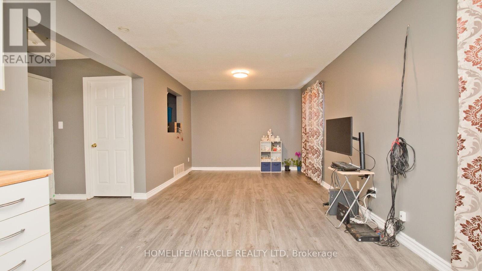 38 Medici Place Property Photo 25