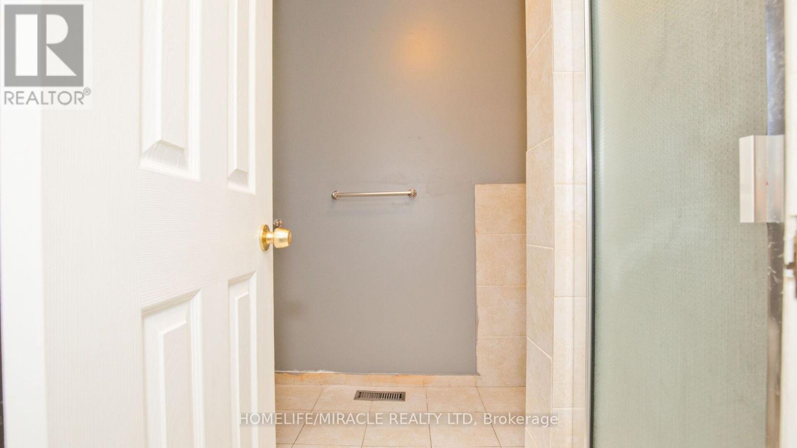 38 Medici Place Property Photo 29