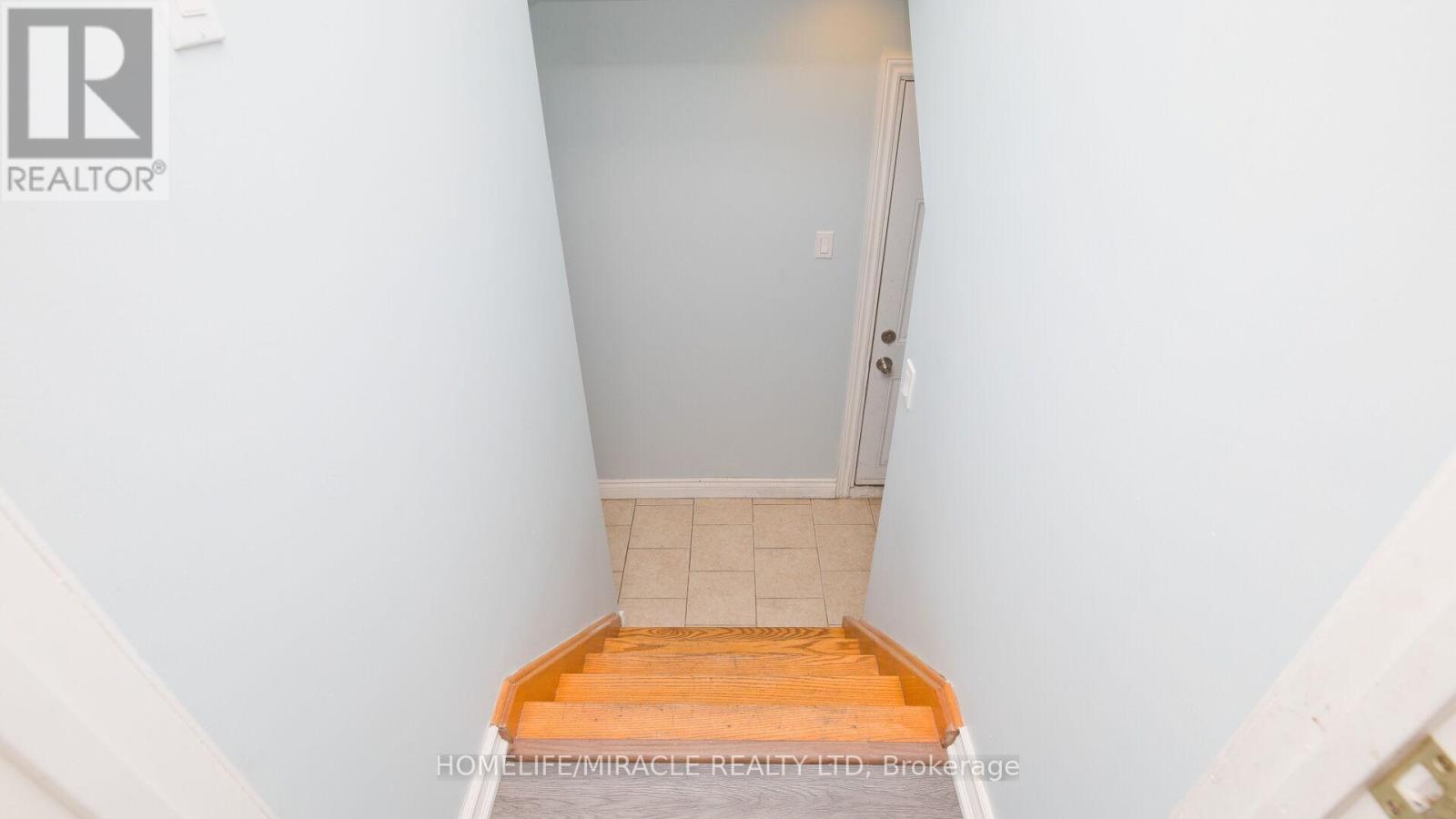 38 Medici Place Property Photo 33