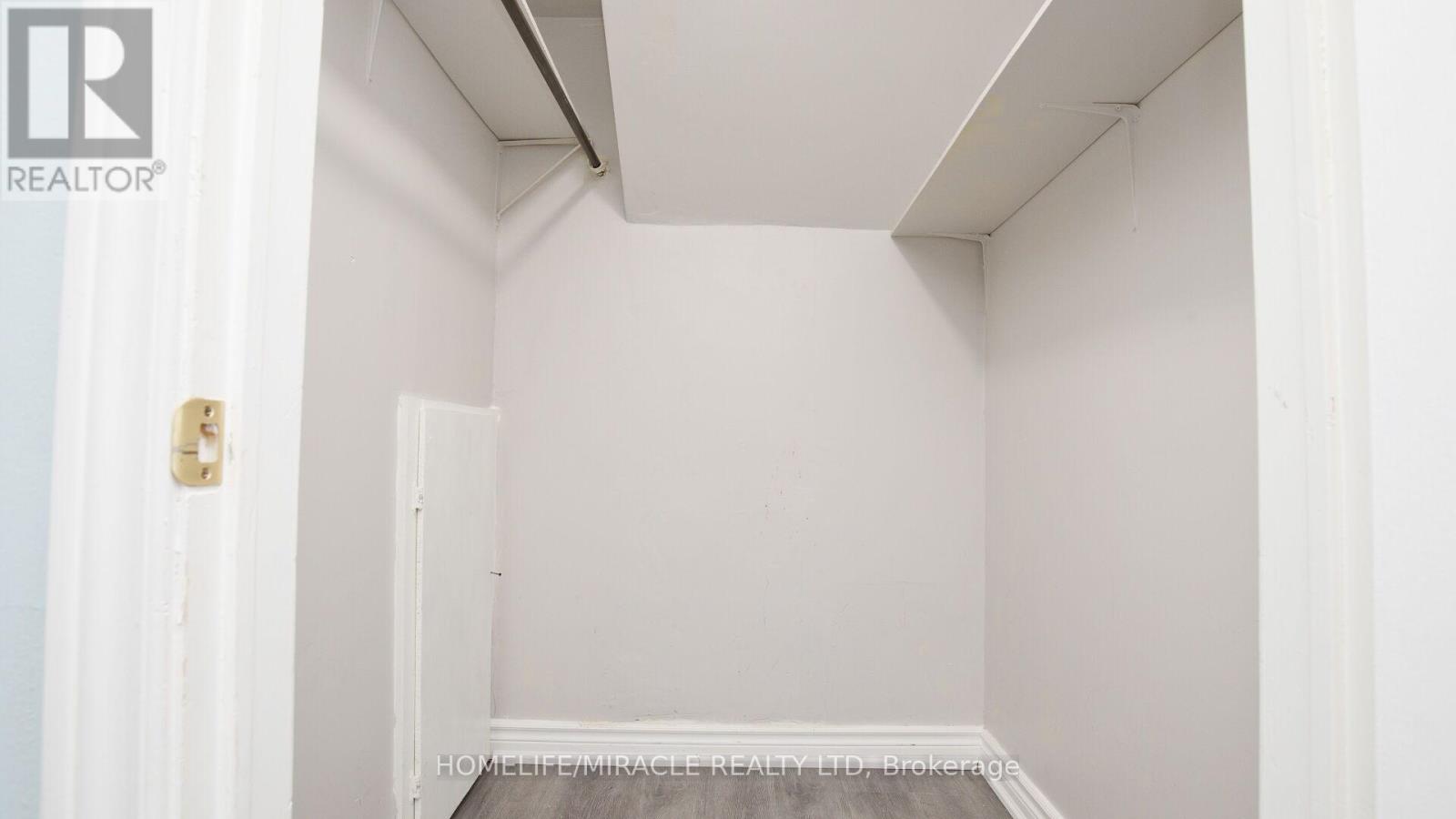 38 Medici Place Property Photo 42