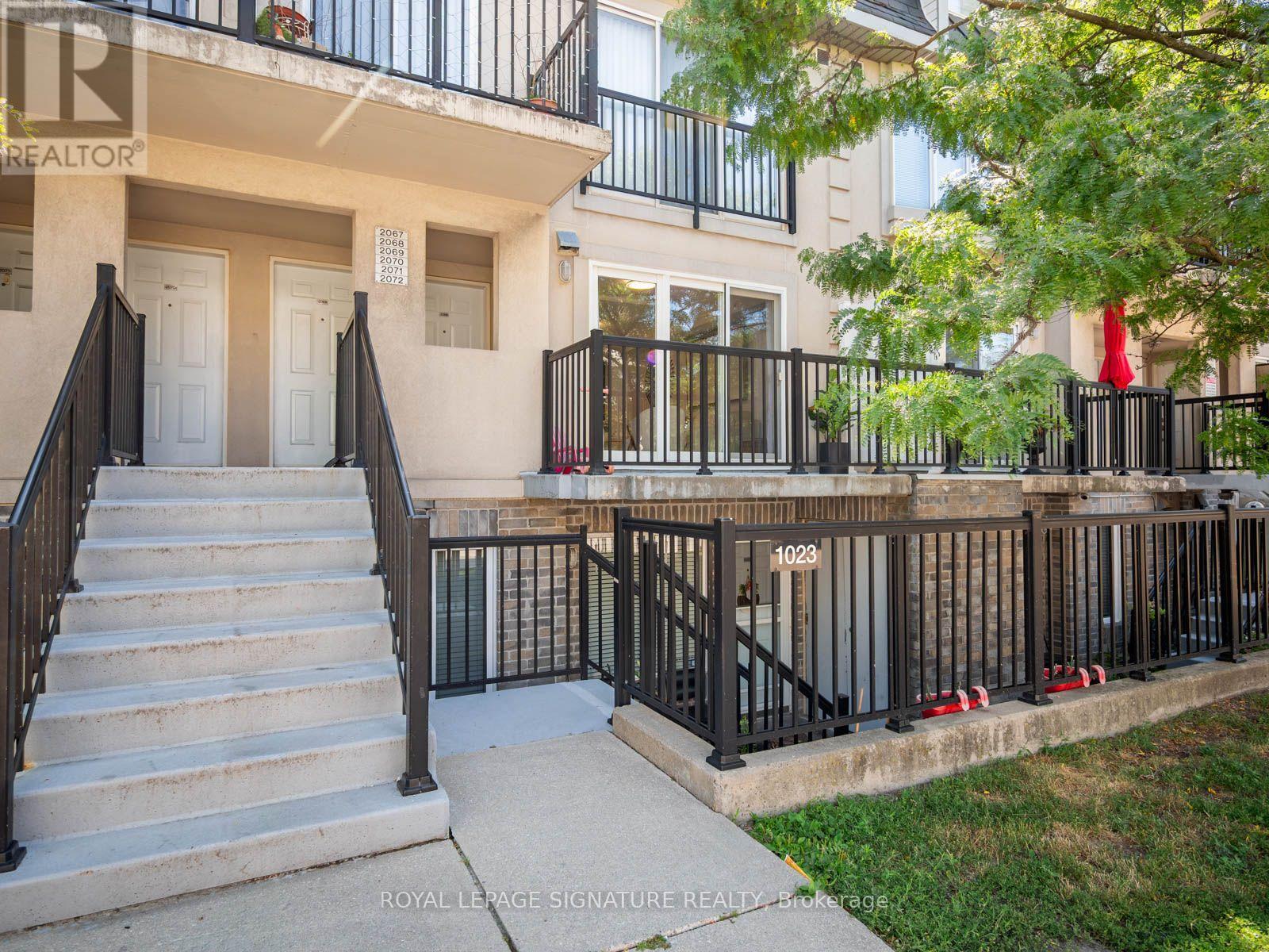 2067 - 65 George Appleton Way Property Photo 3