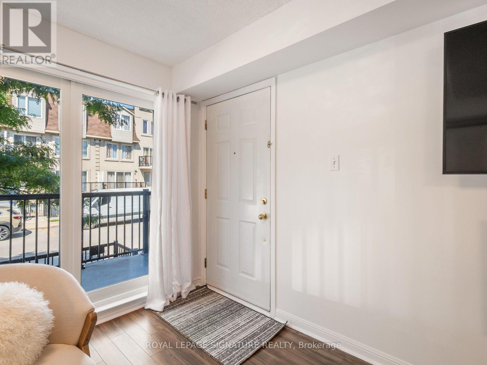 2067 - 65 George Appleton Way Property Photo 5