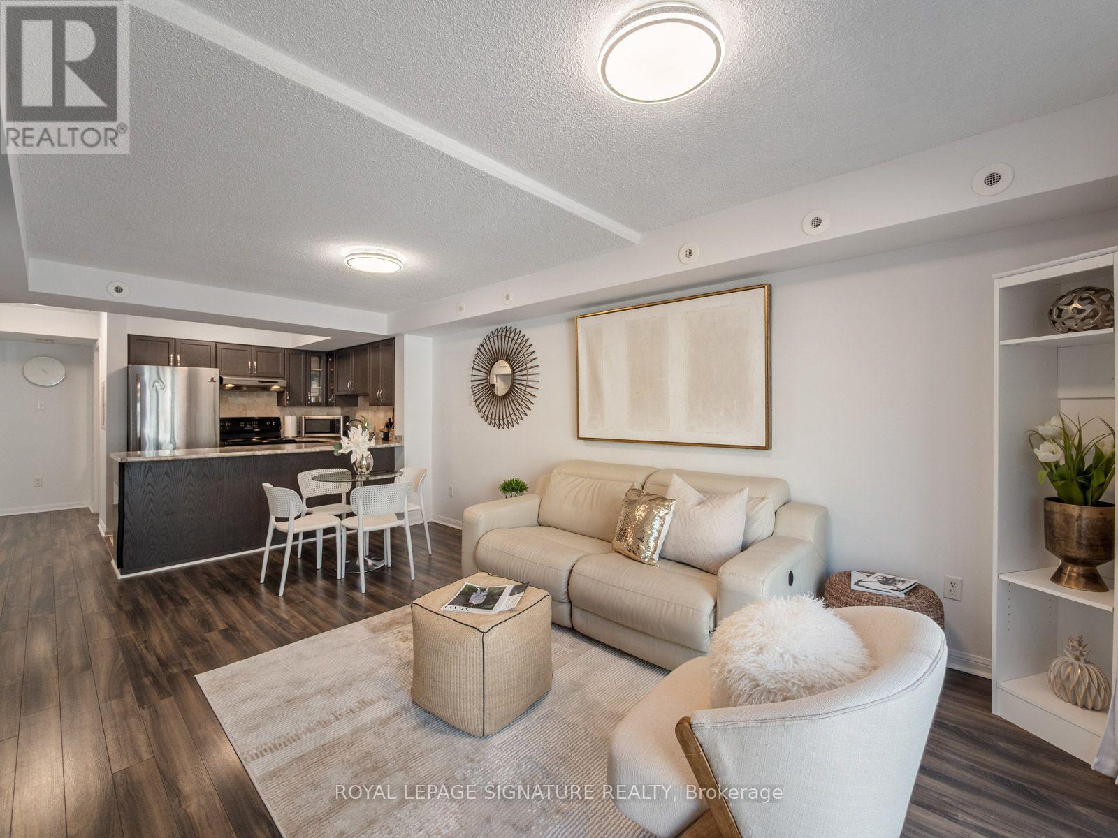 2067 - 65 George Appleton Way Property Photo 6