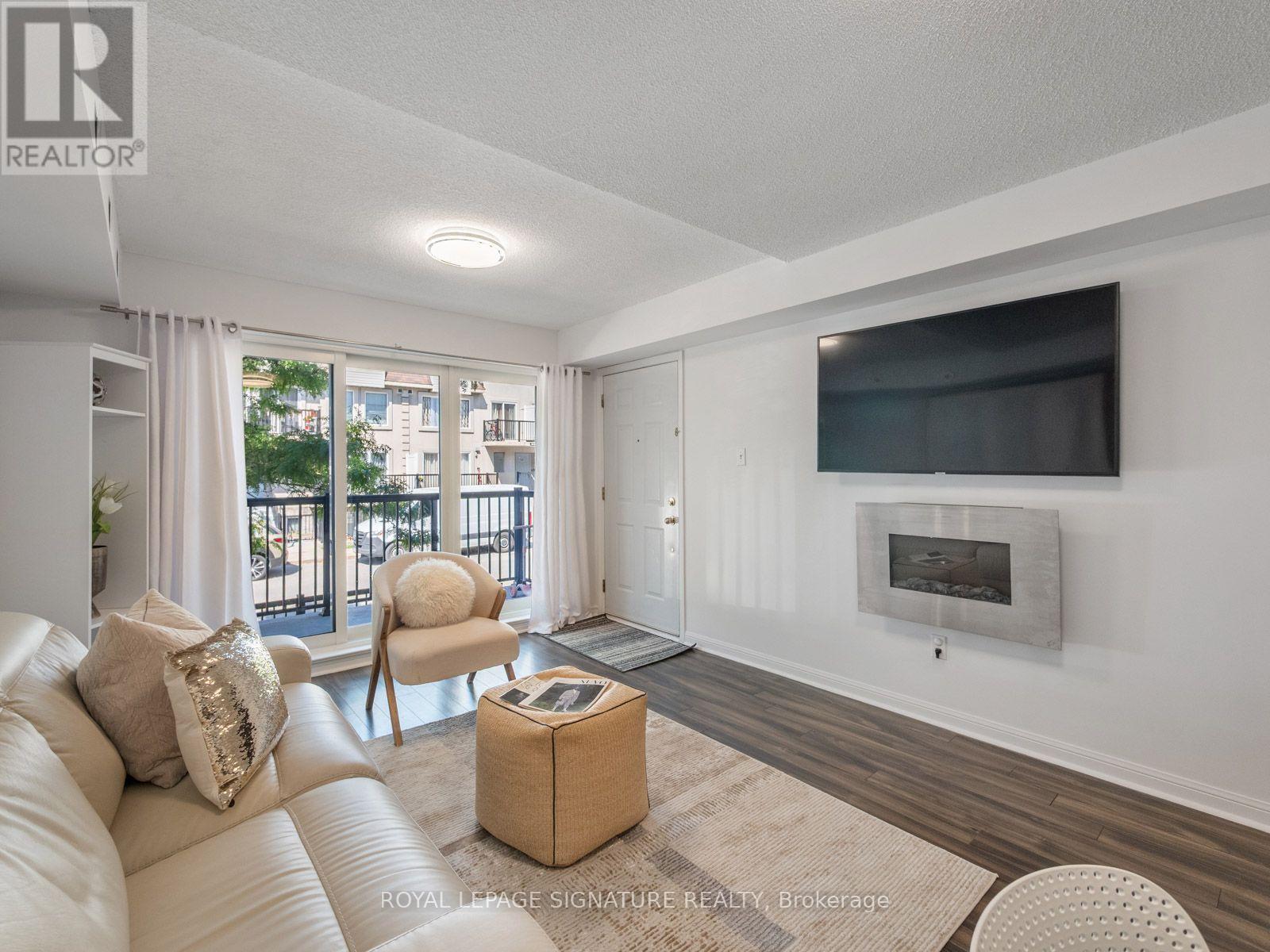 2067 - 65 George Appleton Way Property Photo 11