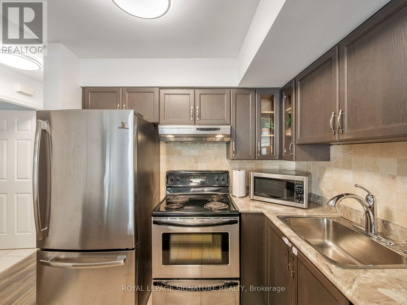 2067 - 65 George Appleton Way Property Photo 20