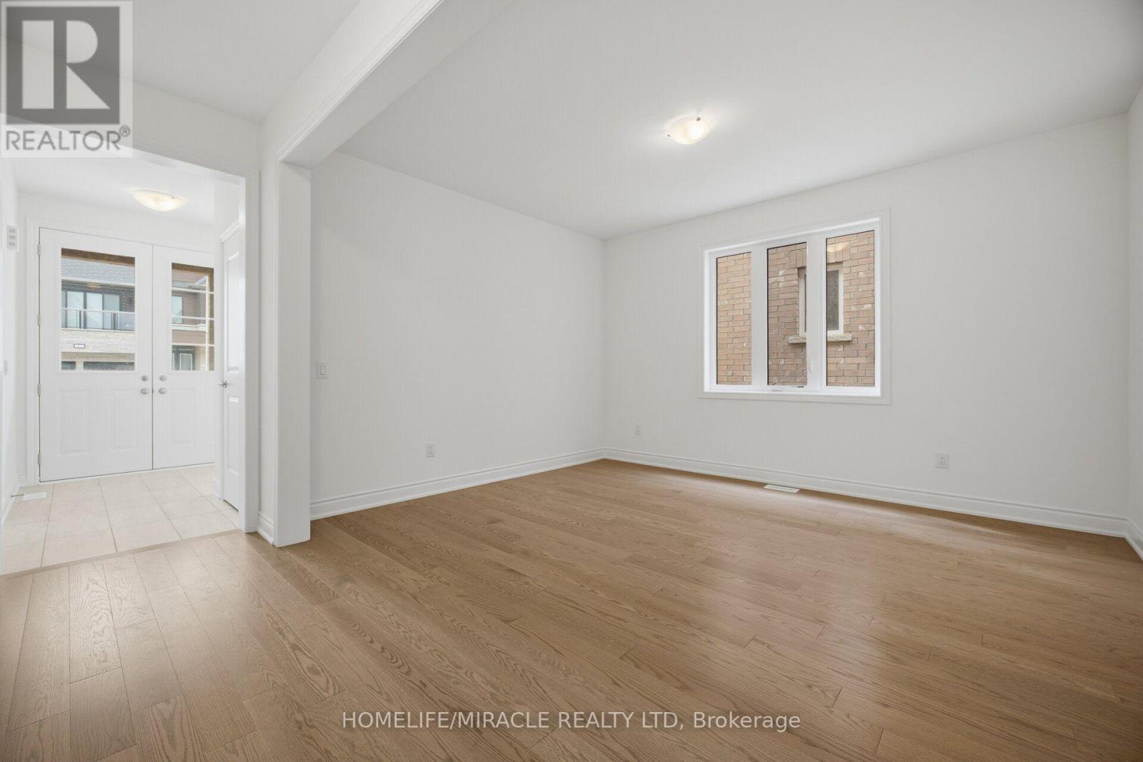 46 Stratford Drive Property Photo 4