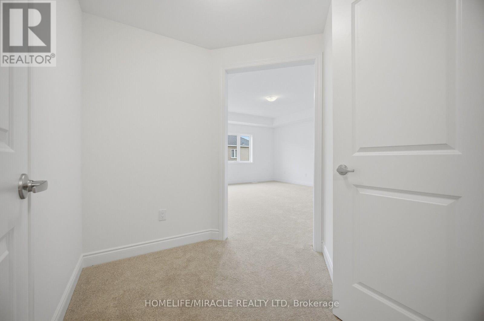 46 Stratford Drive Property Photo 26
