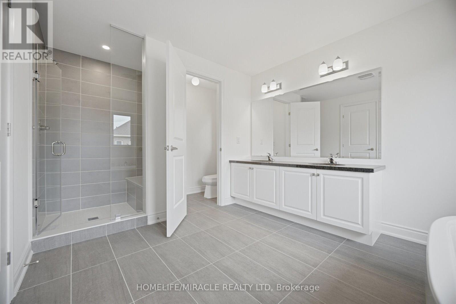 46 Stratford Drive Property Photo 30