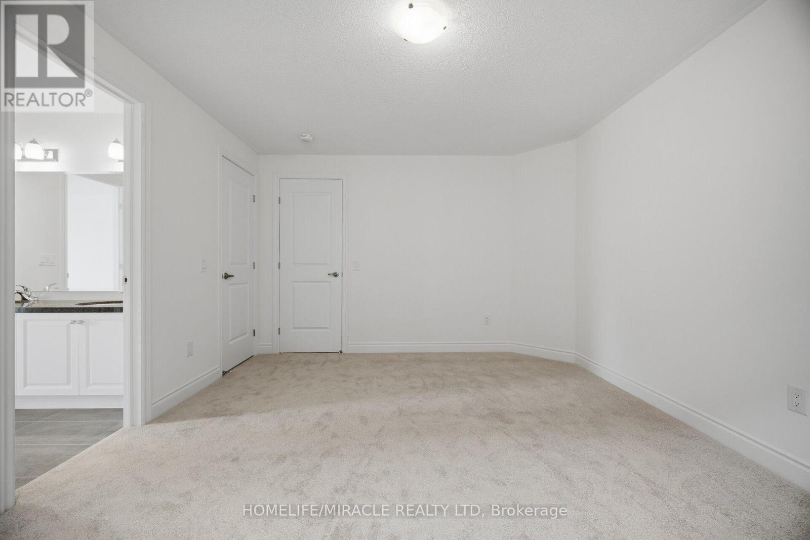 46 Stratford Drive Property Photo 47