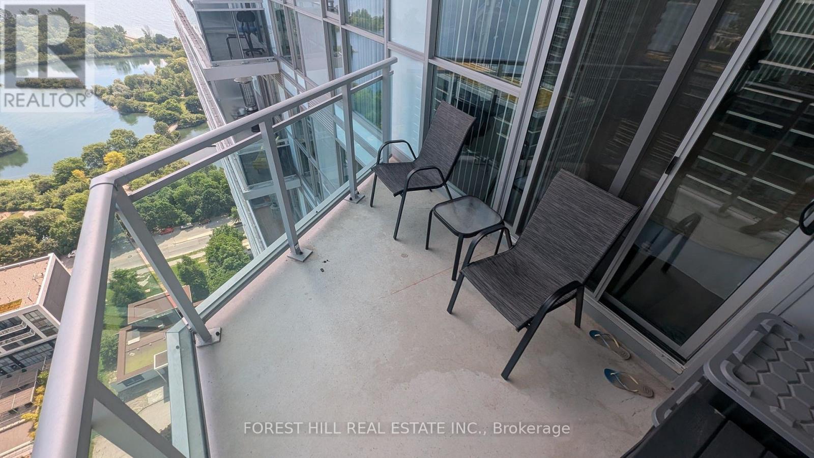 2605 - 33 Shore Breeze Drive Property Photo 6
