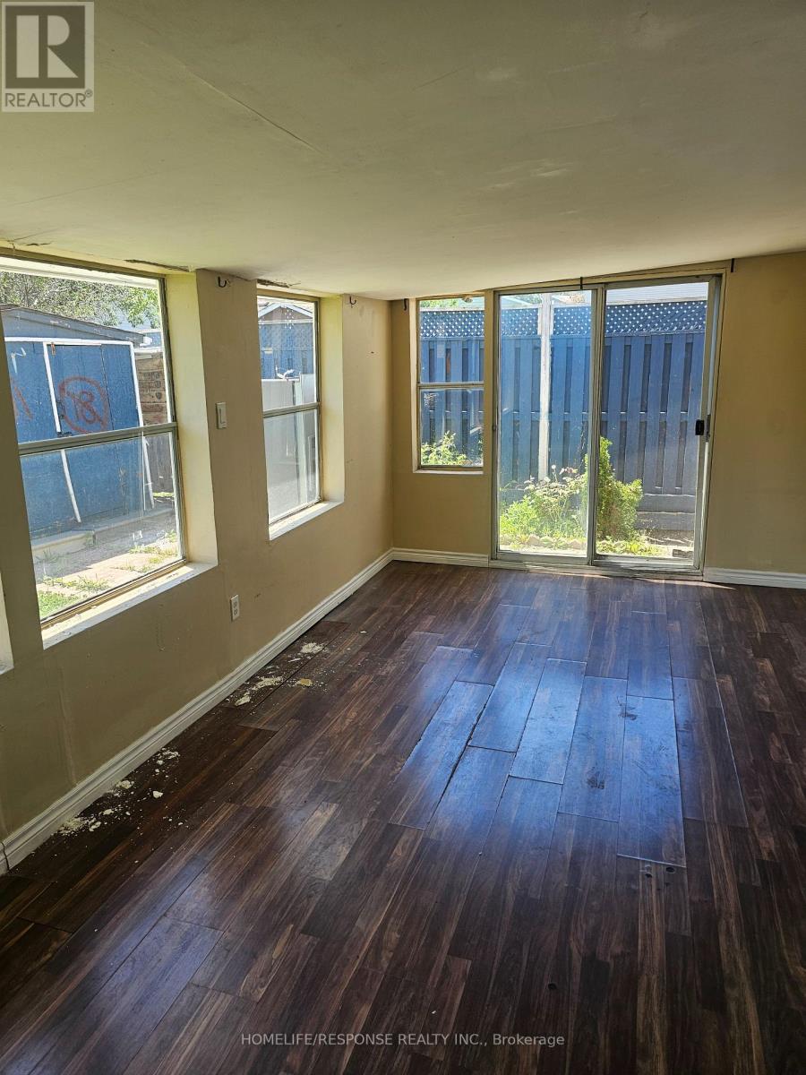 6 Gold Finch Court Property Photo 3