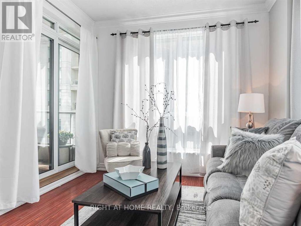 207 - 2087 Lake Shore Boulevard Property Photo 7