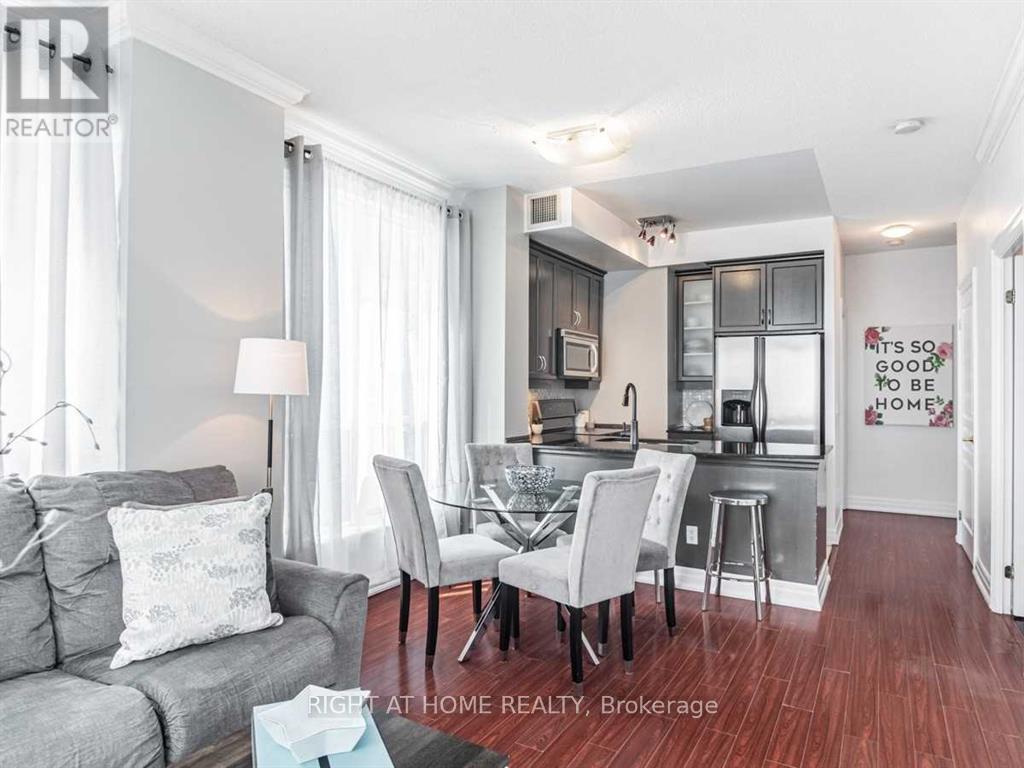 207 - 2087 Lake Shore Boulevard Property Photo 8