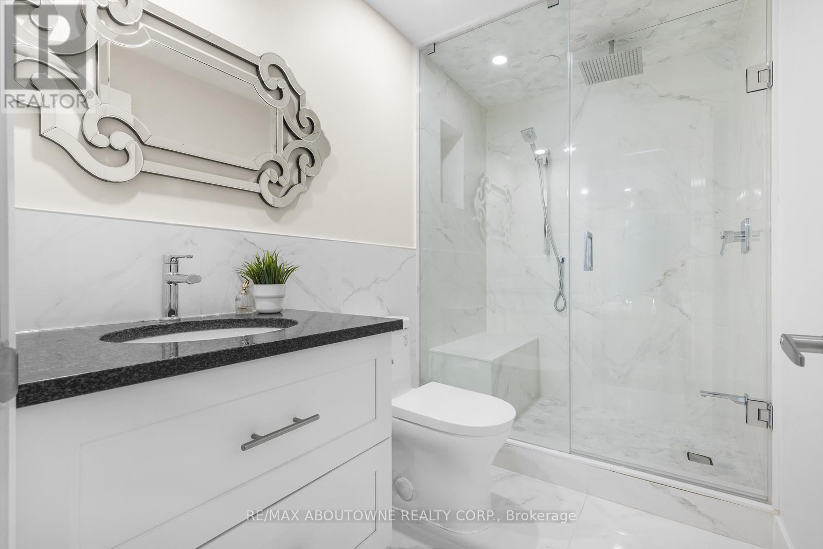 3308 Liptay Avenue Property Photo 42