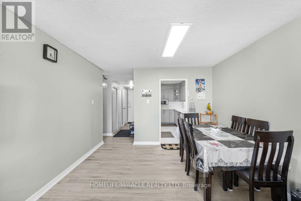 903 - 40 Panorama Court Property Photo 15
