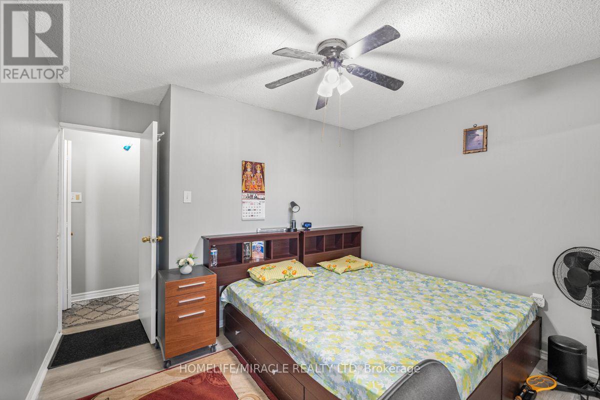 903 - 40 Panorama Court Property Photo 30