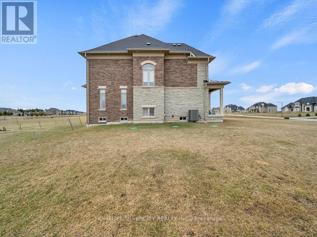 255 Amos Drive Property Photo 36