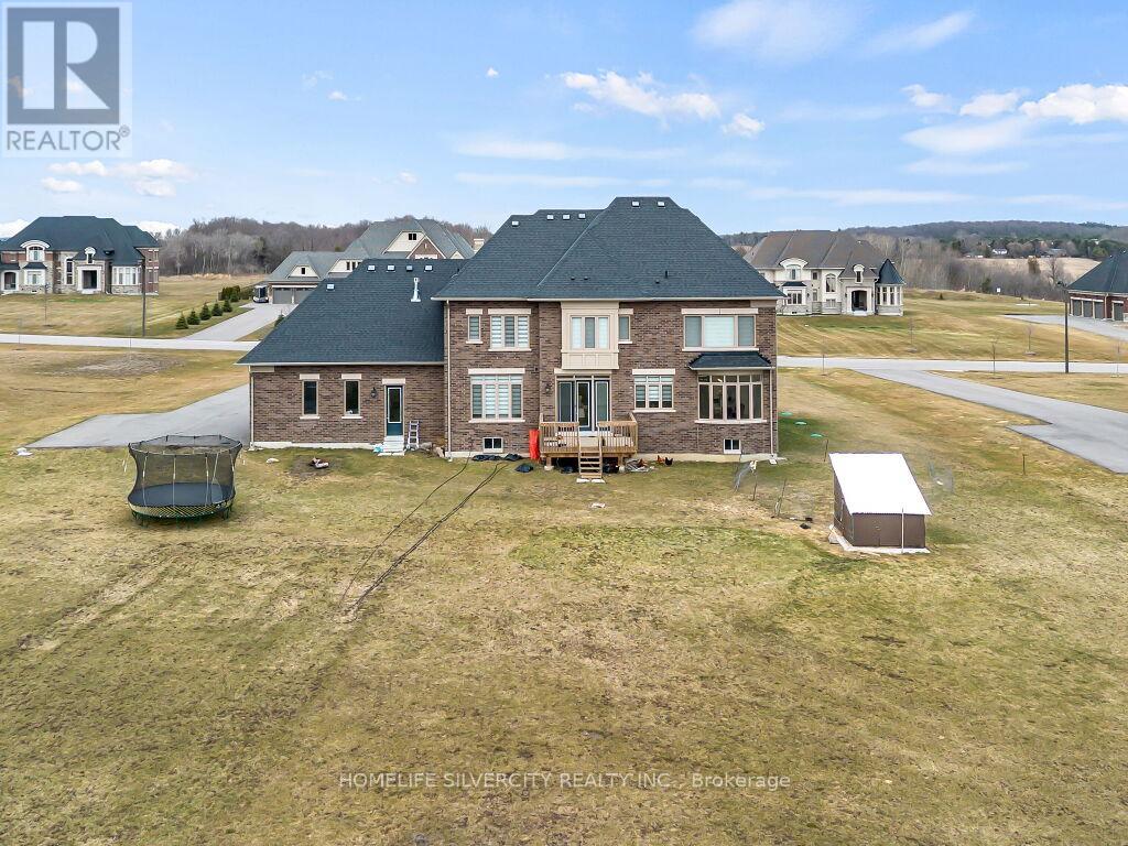 255 Amos Drive Property Photo 40