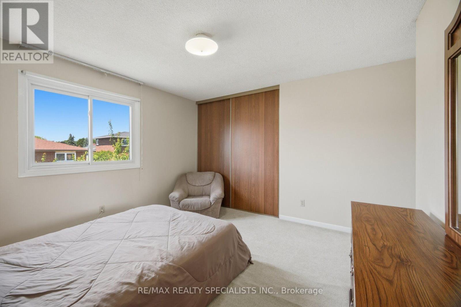 18 Jill Crescent Property Photo 25