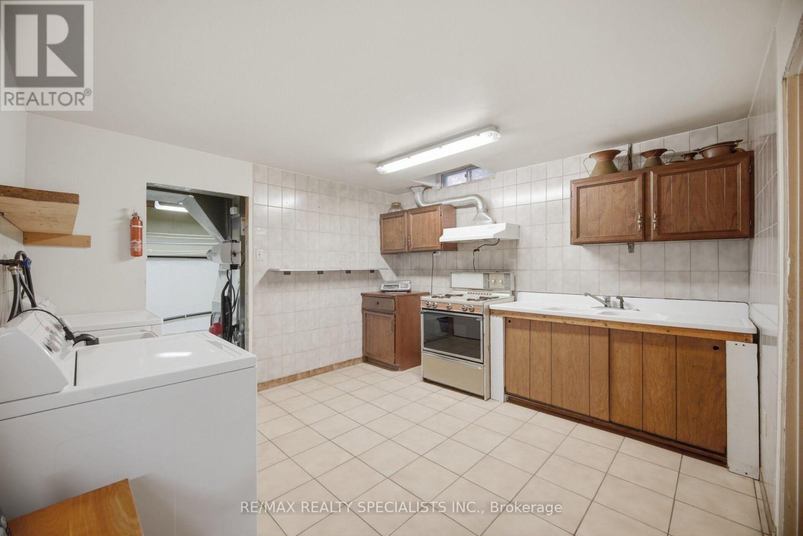 18 Jill Crescent Property Photo 36