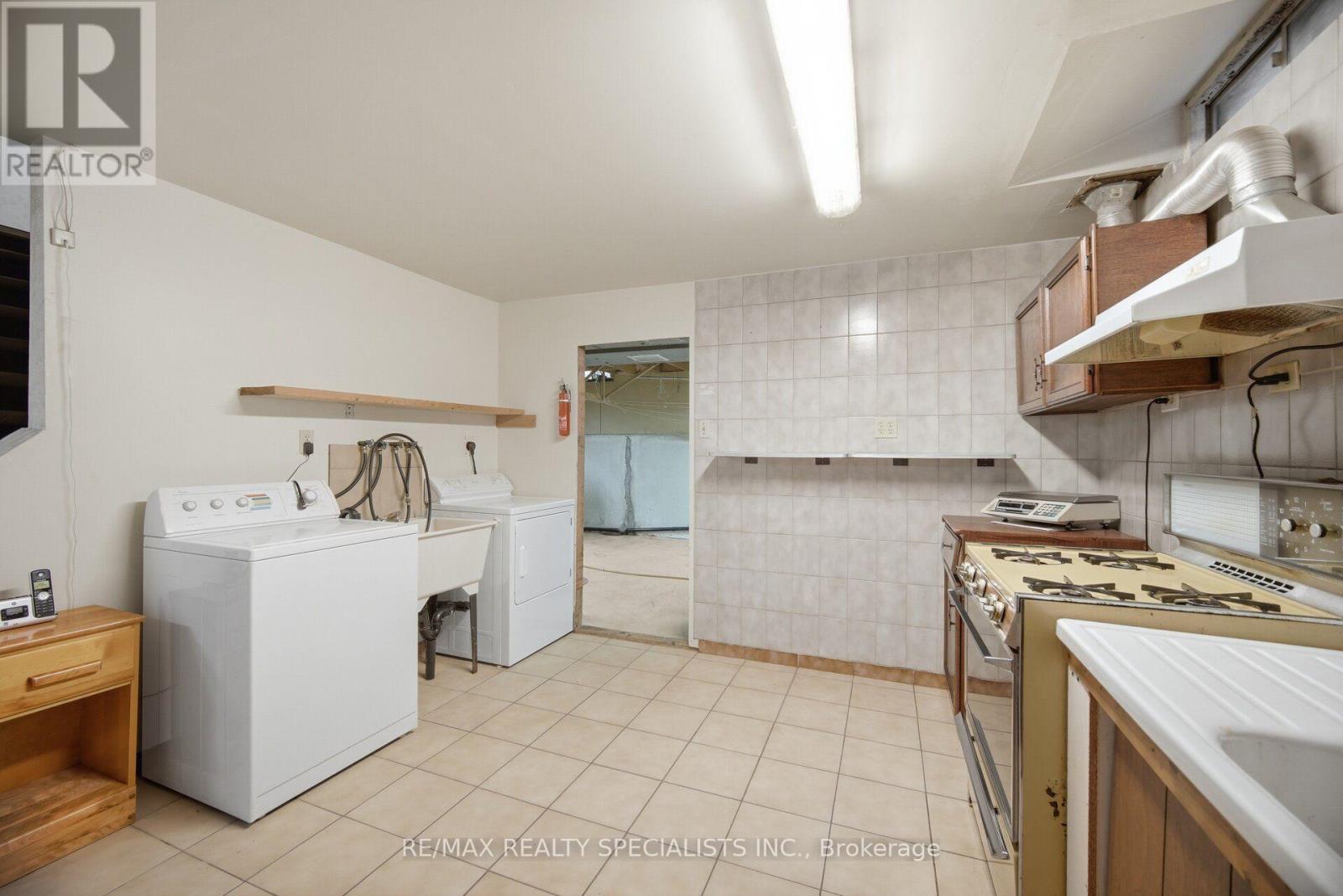 18 Jill Crescent Property Photo 37