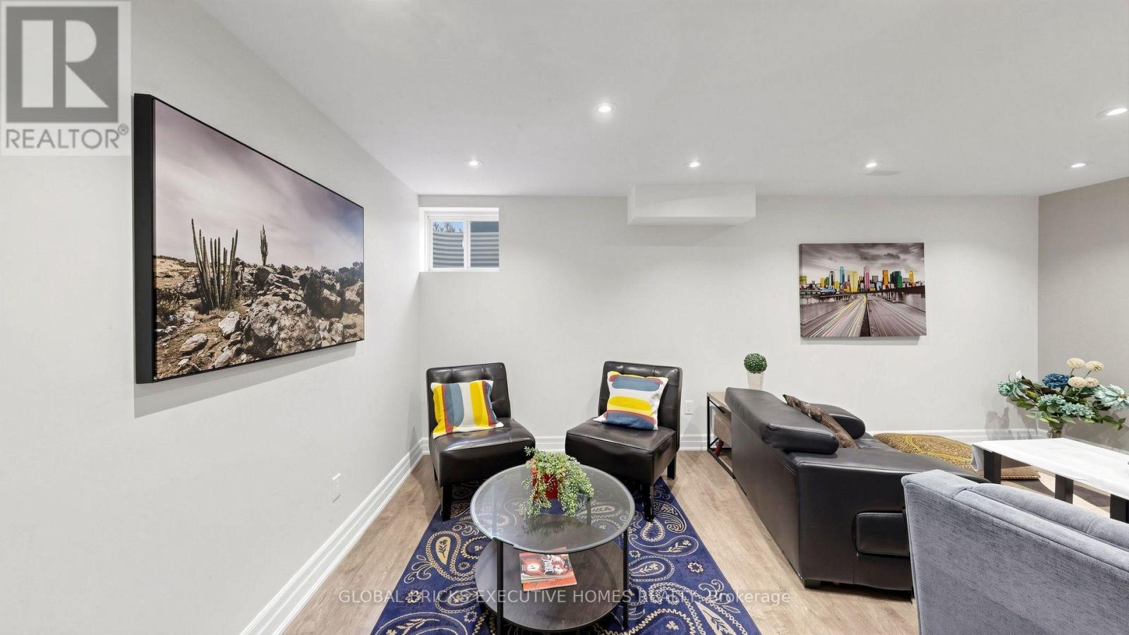 381 Gosford Crescent Property Photo 31